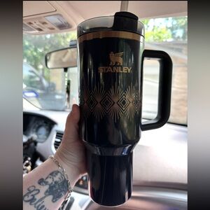 Stanley Black Gloss Deco